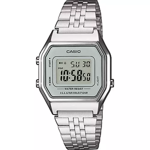 Reloj Casio retro la680wea-7ef plateado