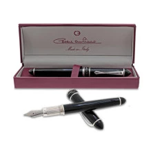 Pluma estilografica de plata con laca negra