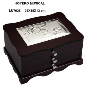 Caja joyero musical de madera LU7638